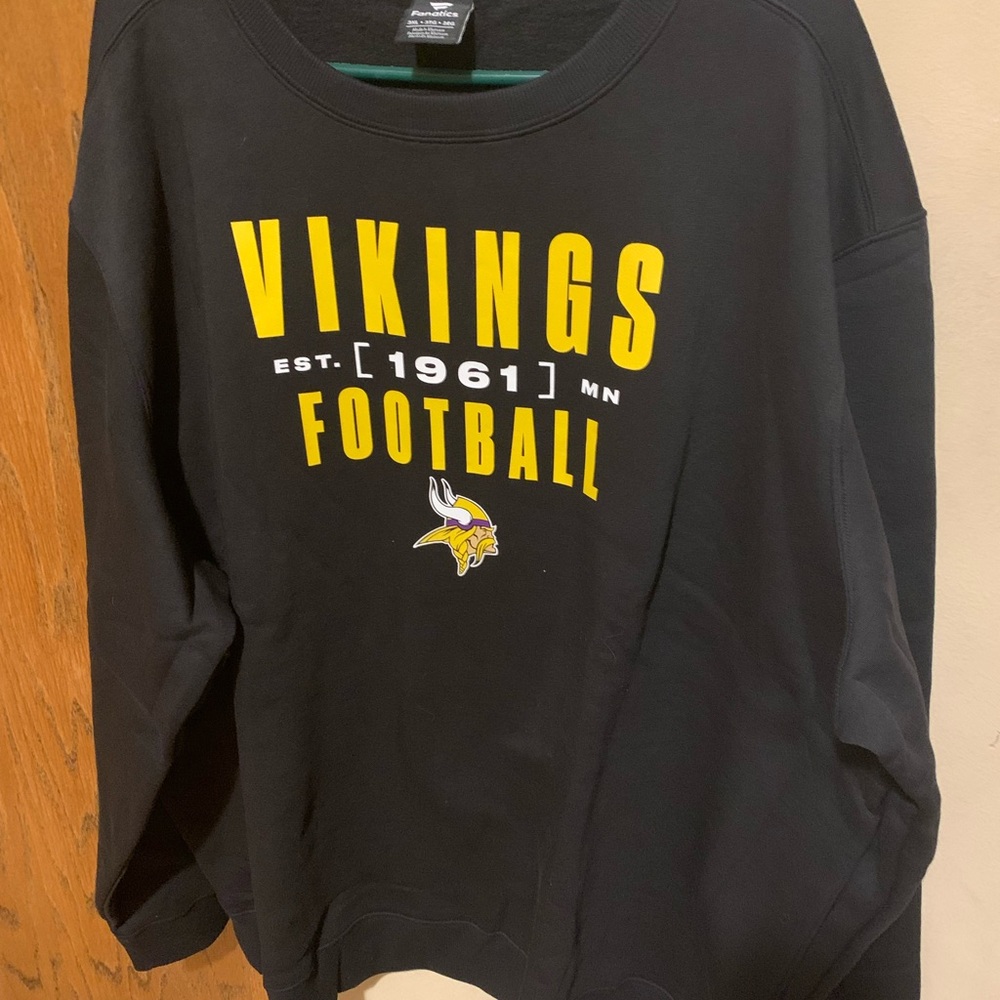 Viking sweatshirt crewneck nwt - Picture 2 of 2